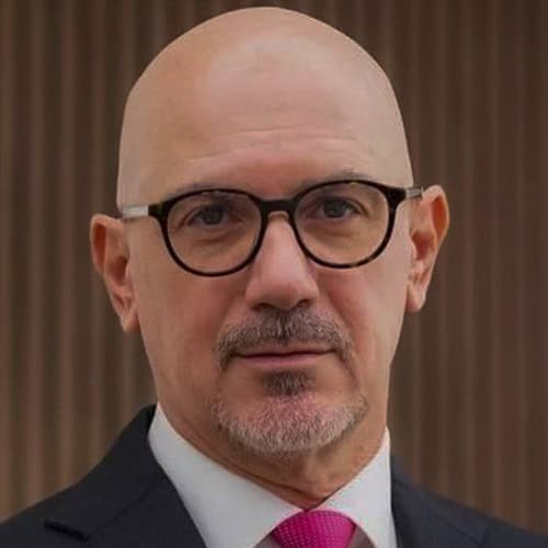 Dr  Miguel Alvarado Alvarado Dental Valencia, Spain